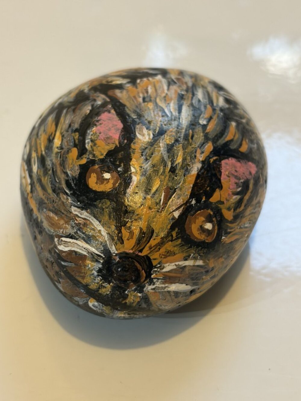 Hand Painted Squirrel Rock Stone Art Animal Paperweight Garden Decor Funky - Picture 4 of 11